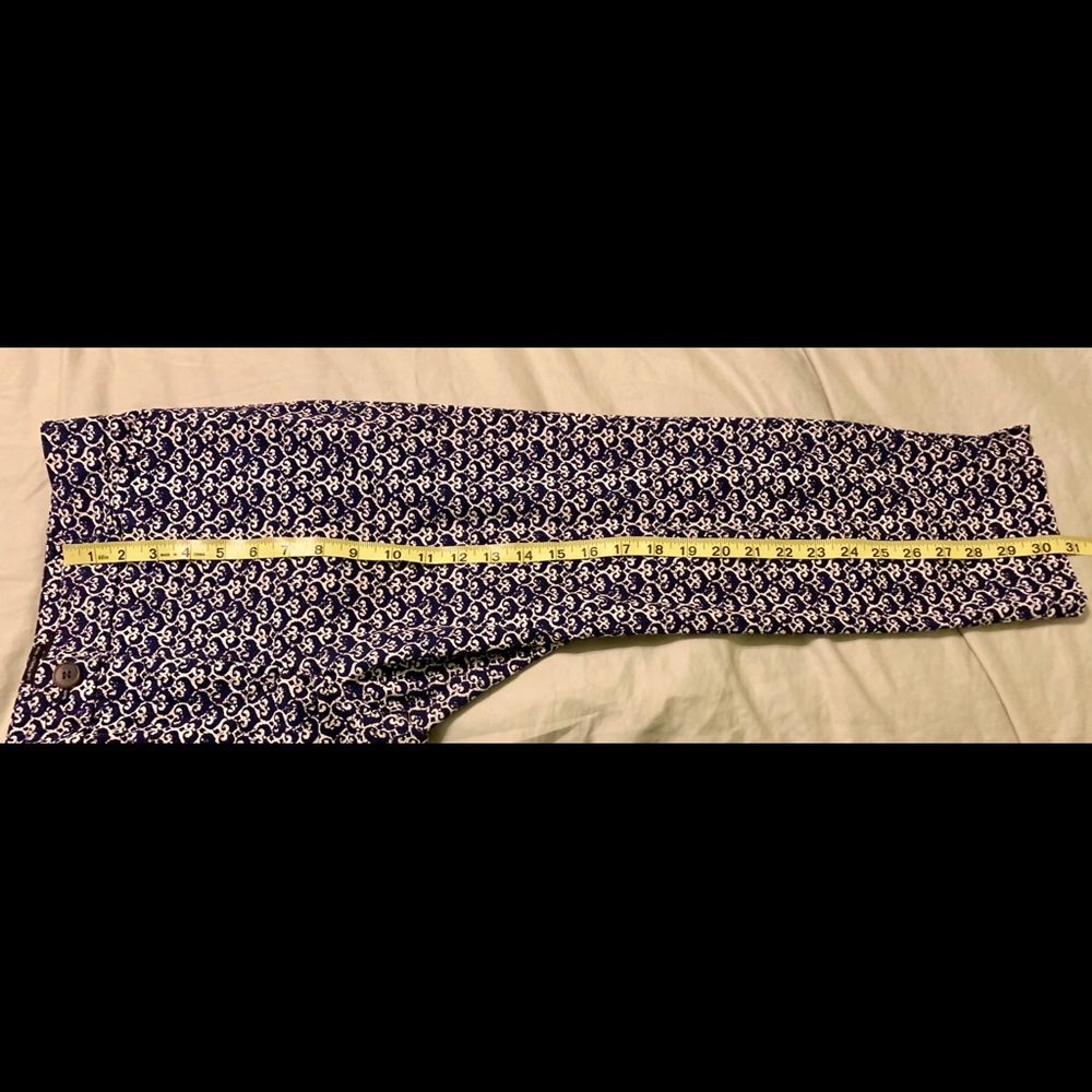 Talbots Navy/White Pattern Capris 6p - image 5